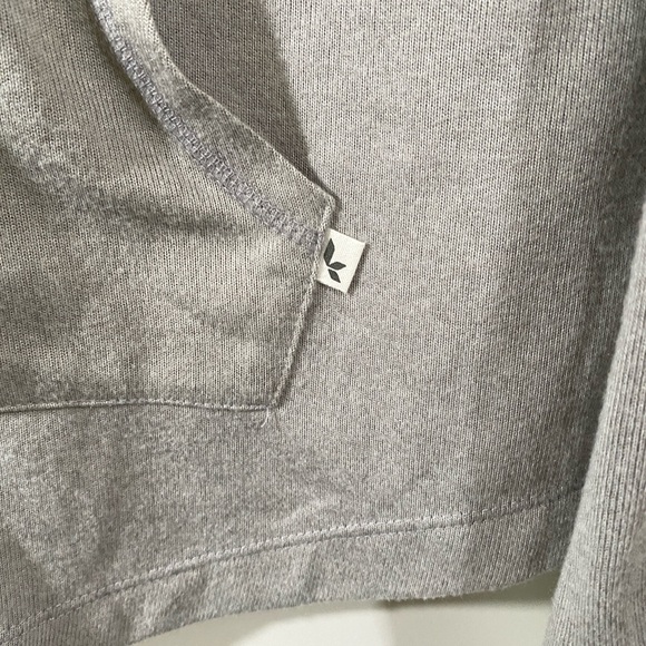 Koolaburra by UGG Brushed Sweater Knit Hoodie in Light Gray Size Small - Picture 6 of 8